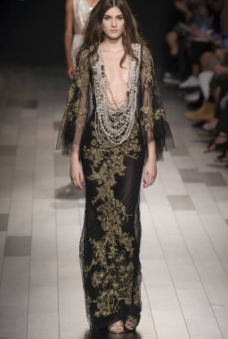 Marchesa show - bahar yaz 2018, New York Moda Haftası