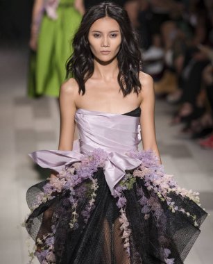 Marchesa show - bahar yaz 2018, New York Moda Haftası