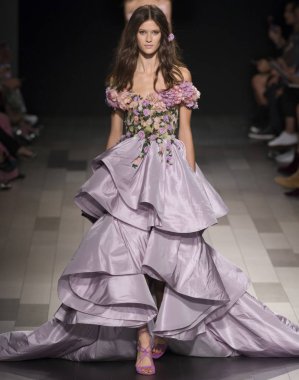 Marchesa show - bahar yaz 2018, New York Moda Haftası