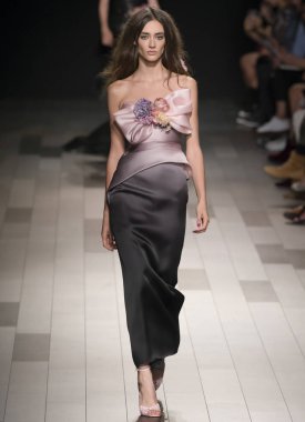 Marchesa show - bahar yaz 2018, New York Moda Haftası