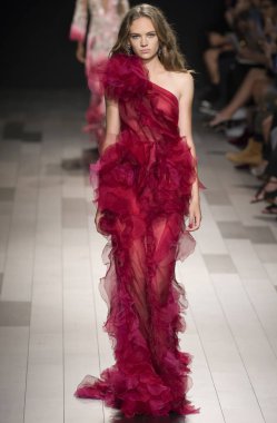 Marchesa show - bahar yaz 2018, New York Moda Haftası