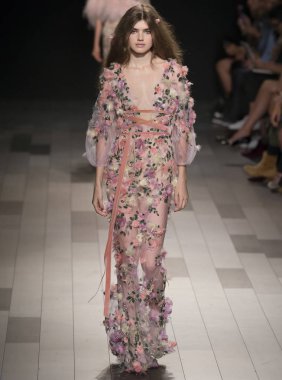 Marchesa show - bahar yaz 2018, New York Moda Haftası