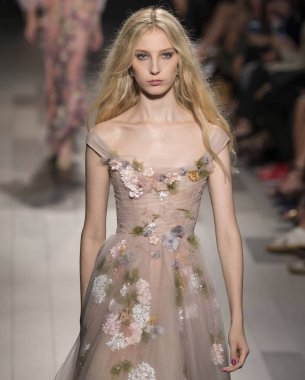 Marchesa show - bahar yaz 2018, New York Moda Haftası