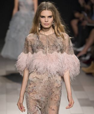 Marchesa show - bahar yaz 2018, New York Moda Haftası