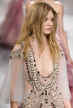 Marchesa show - bahar yaz 2018, New York Moda Haftası