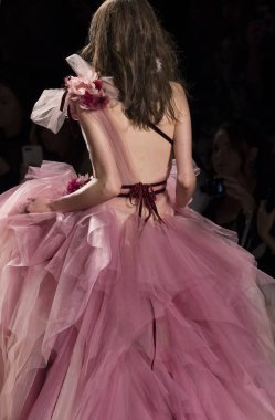 Marchesa show - bahar yaz 2018, New York Moda Haftası