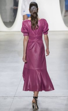 Prabal Gurung show - bahar yaz 2018, New York Moda Haftası