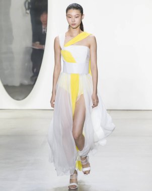 Prabal Gurung show - bahar yaz 2018, New York Moda Haftası