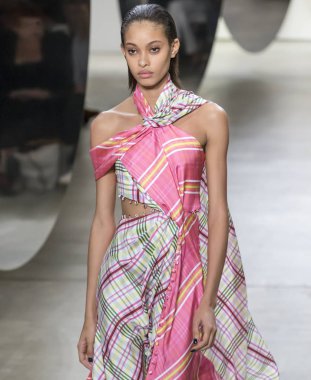 Prabal Gurung show - bahar yaz 2018, New York Moda Haftası