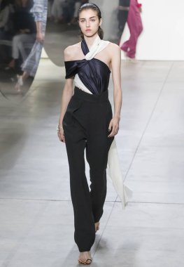 Prabal Gurung show - bahar yaz 2018, New York Moda Haftası