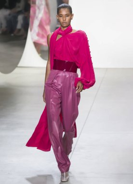 Prabal Gurung show - bahar yaz 2018, New York Moda Haftası