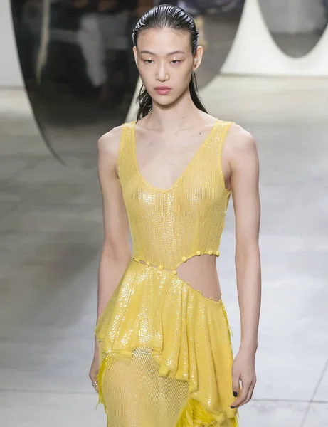 Prabal Gurung show - bahar yaz 2018, New York Moda Haftası