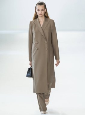 Denibi show - bahar yaz 2018, New York Moda Haftası