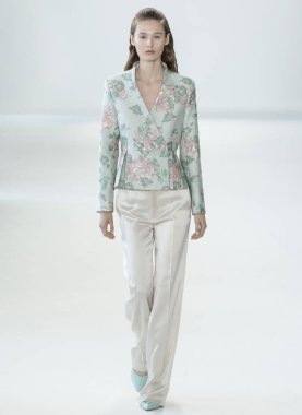 Denibi show - bahar yaz 2018, New York Moda Haftası