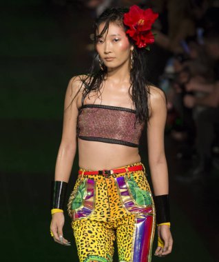 Sarışınlar - bahar yaz 2018, New York Moda Haftası göster