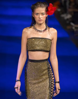 Sarışınlar - bahar yaz 2018, New York Moda Haftası göster