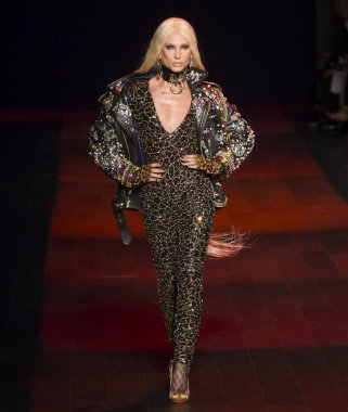 Sarışınlar - bahar yaz 2018, New York Moda Haftası göster