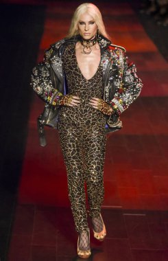 Sarışınlar - bahar yaz 2018, New York Moda Haftası göster