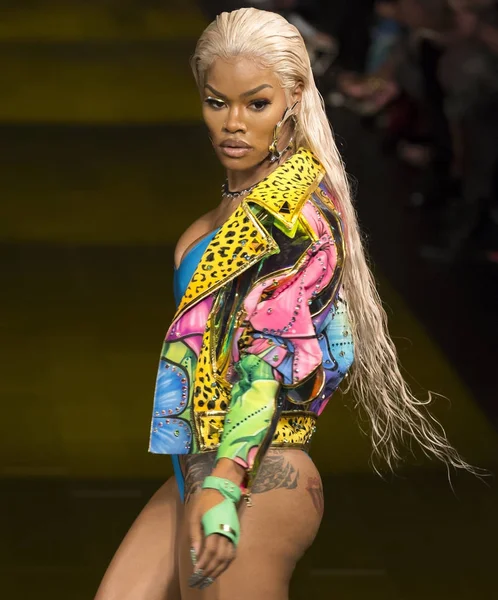 Sarışınlar - bahar yaz 2018, New York Moda Haftası göster