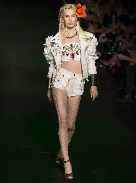 Blonds show - våren sommaren 2018, New York Fashion Week — Stockfoto