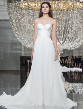 Pronovias - Güz 2018 koleksiyonu - New York moda hafta gelin