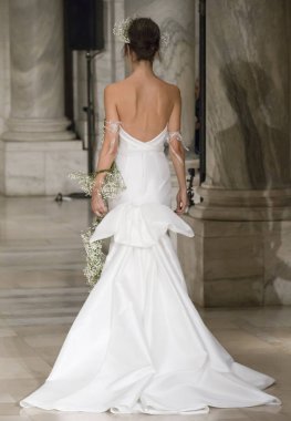 Reem Acra - Güz 2018 koleksiyonu - New York moda hafta gelin