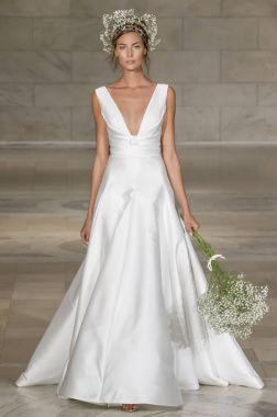 Reem Acra - Güz 2018 koleksiyonu - New York moda hafta gelin