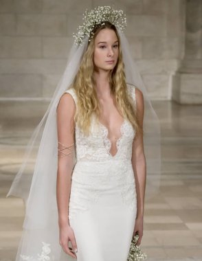 Reem Acra - Güz 2018 koleksiyonu - New York moda hafta gelin