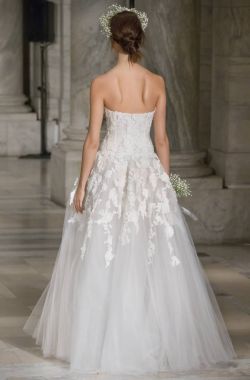 Reem Acra - Güz 2018 koleksiyonu - New York moda hafta gelin