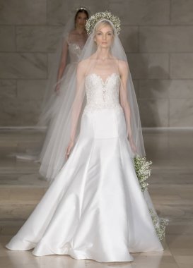 Reem Acra - Güz 2018 koleksiyonu - New York moda hafta gelin