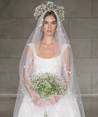 Reem Acra - Güz 2018 koleksiyonu - New York moda hafta gelin