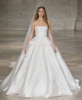 Reem Acra - Güz 2018 koleksiyonu - New York moda hafta gelin