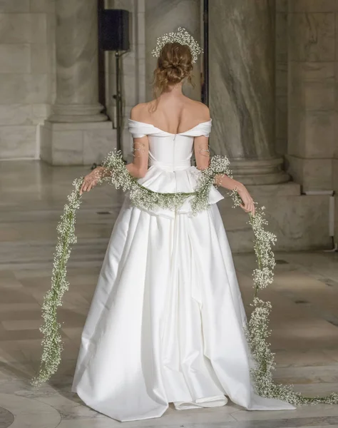 Reem Acra - Güz 2018 koleksiyonu - New York moda hafta gelin