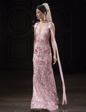 Naeem Khan - Güz 2018 koleksiyonu - New York moda hafta gelin