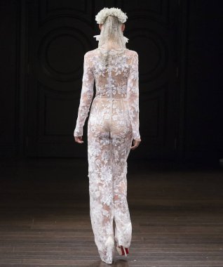Naeem Khan - Güz 2018 koleksiyonu - New York moda hafta gelin