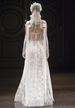 Naeem Khan - Güz 2018 koleksiyonu - New York moda hafta gelin