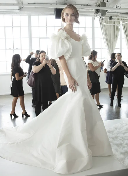 Marchesa - Colección otoño 2018 - New York Fashion Week Bridal — Foto de Stock