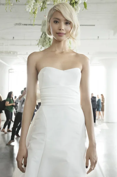Marchesa - Colección otoño 2018 - New York Fashion Week Bridal — Foto de Stock