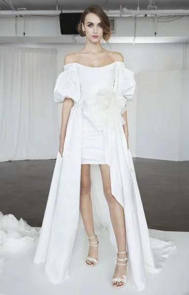 Marchesa - Colección otoño 2018 - New York Fashion Week Bridal — Foto de Stock