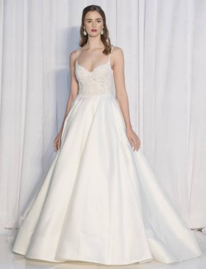 Anne Barge - Güz 2018 koleksiyonu - New York moda hafta gelin