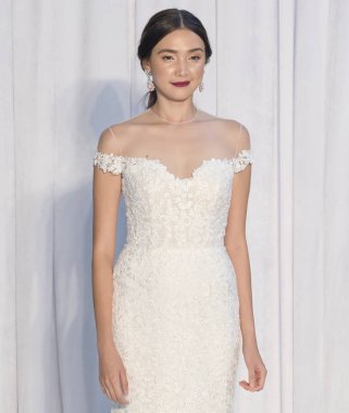 Anne Barge - Güz 2018 koleksiyonu - New York moda hafta gelin