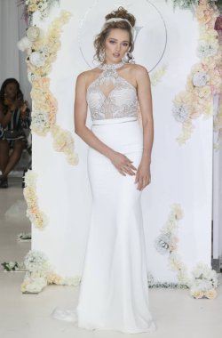 Julie Vino - Güz 2018 koleksiyonu - New York moda hafta gelin