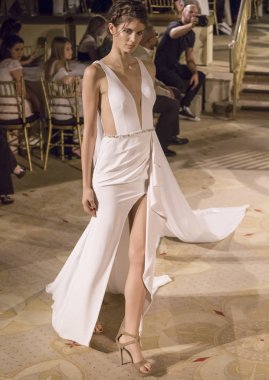 Idan Cohen - Güz 2018 koleksiyonu - New York moda hafta gelin