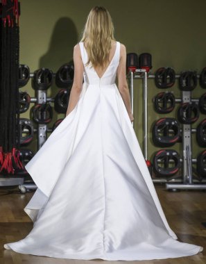 Rita Vinieris - Güz 2018 koleksiyonu - New York Fashio tarafından Rivini