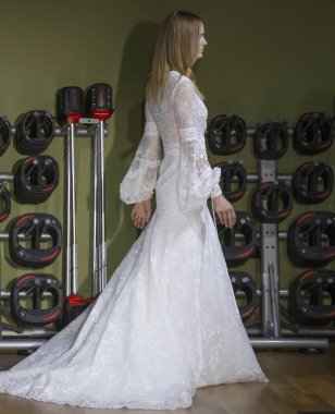 Rita Vinieris - Güz 2018 koleksiyonu - New York Fashio tarafından Rivini