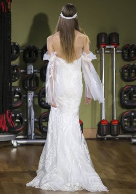 Rita Vinieris - Güz 2018 koleksiyonu - New York Fashio tarafından Rivini