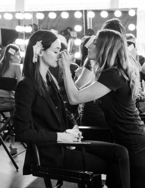 Pamella Roland gösteri, bahar yaz 2018, Ny