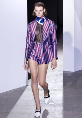 Kendi portresi show - bahar yaz 2018, New York Moda Haftası