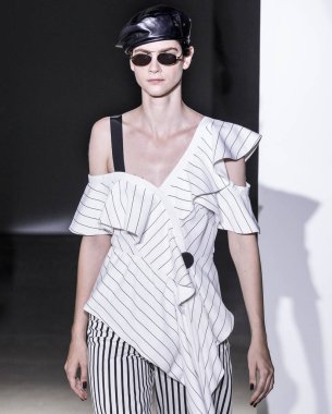 Kendi portresi show - bahar yaz 2018, New York Moda Haftası