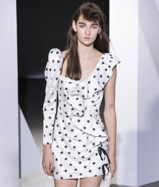 Kendi portresi show - bahar yaz 2018, New York Moda Haftası